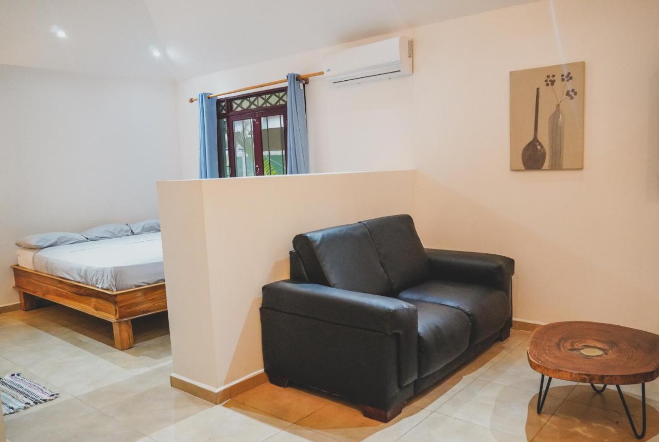 Hostel 7, Casa De Gingi Playa Santa Teresa  외부 사진