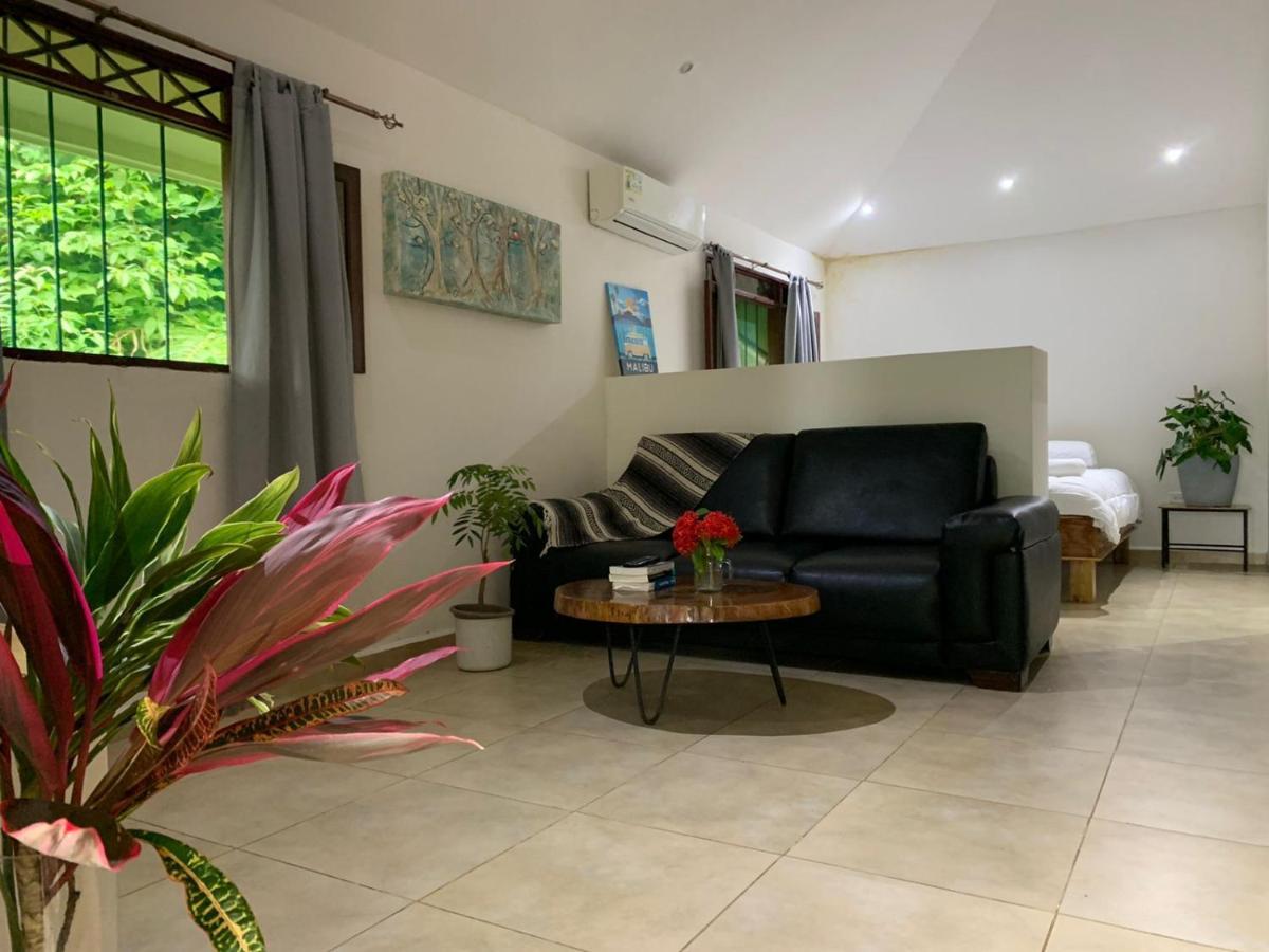 Hostel 7, Casa De Gingi Playa Santa Teresa  외부 사진